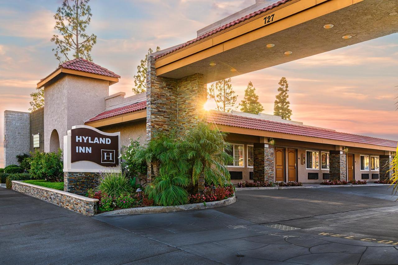 Hyland Inn Brea Luaran gambar