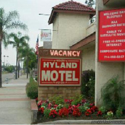 Hyland Inn Brea Luaran gambar