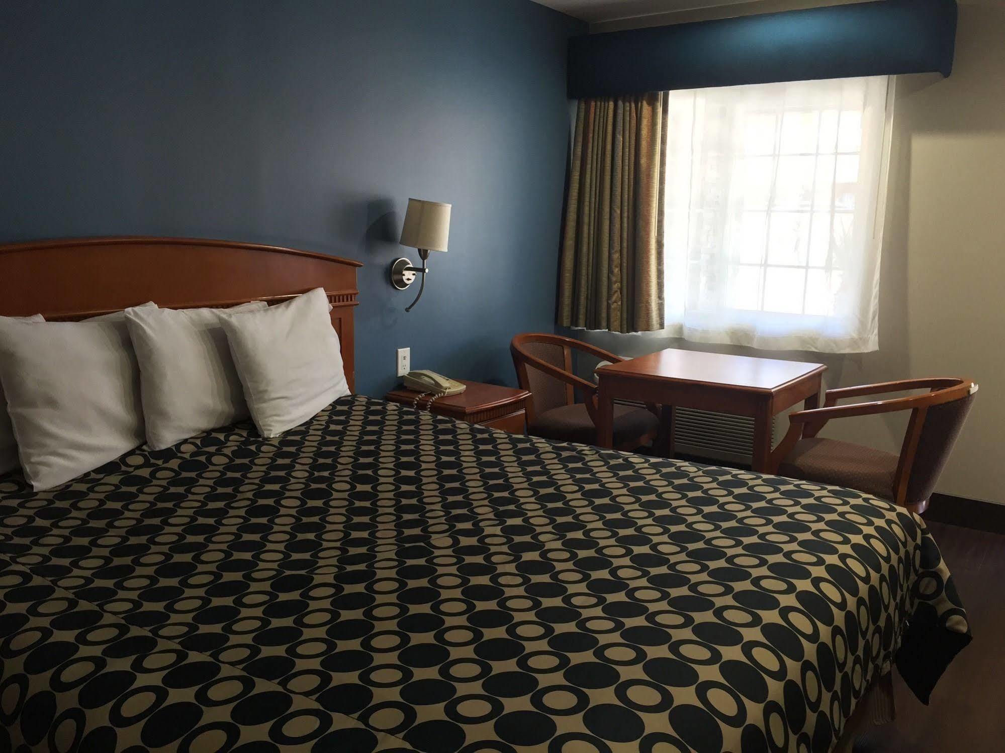 Hyland Inn Brea Luaran gambar